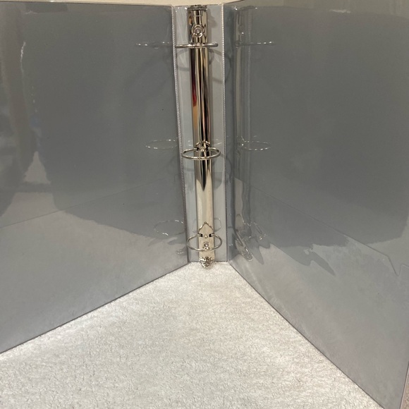 Divoga® Glitter 3-Ring Binder, 1" 1/2 in Round Rings, 2pk - Picture 3 of 6